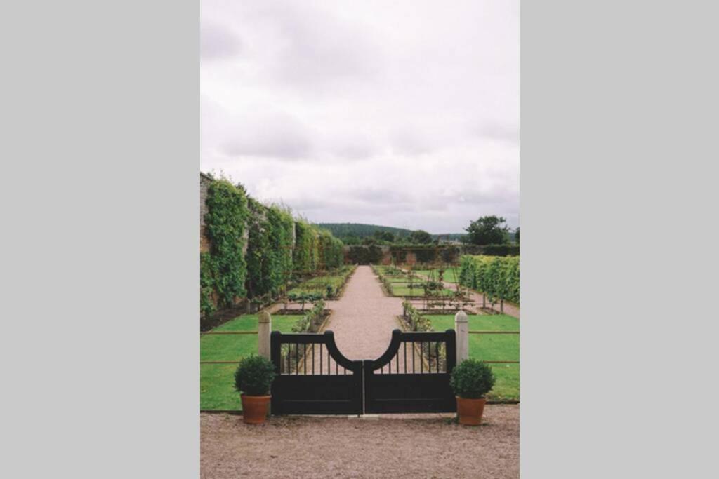 Garden Cottage, Fochabers Kültér fotó